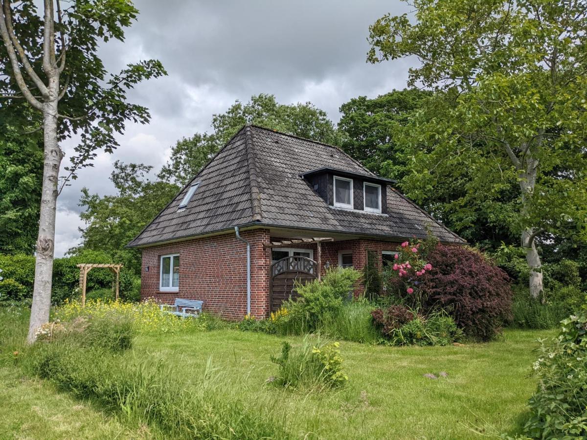 Charmantes Ferienhaus In Nordfriesland Humptrup Kültér fotó